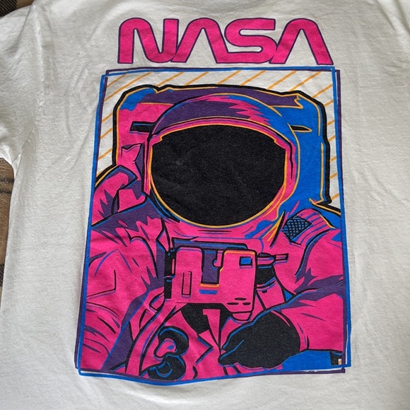 🔥🔥NASA SHIRT🔥🔥 - Picture 3 of 5